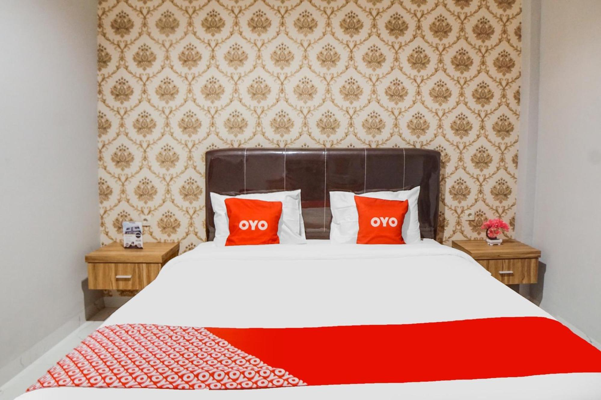 Super Oyo Capital O 92066 Papakoel Hotel & Cafe 메단 외부 사진