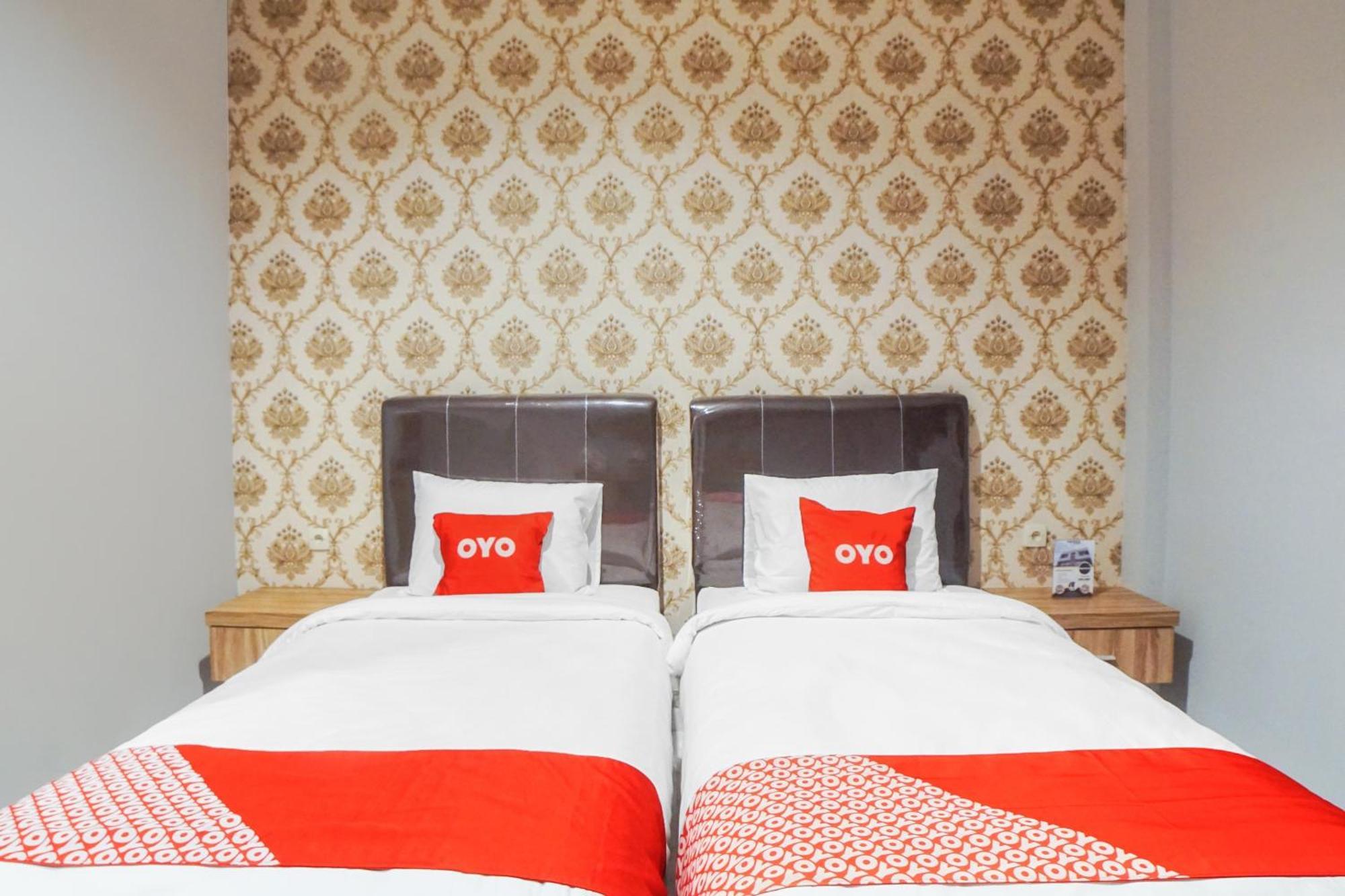 Super Oyo Capital O 92066 Papakoel Hotel & Cafe 메단 외부 사진